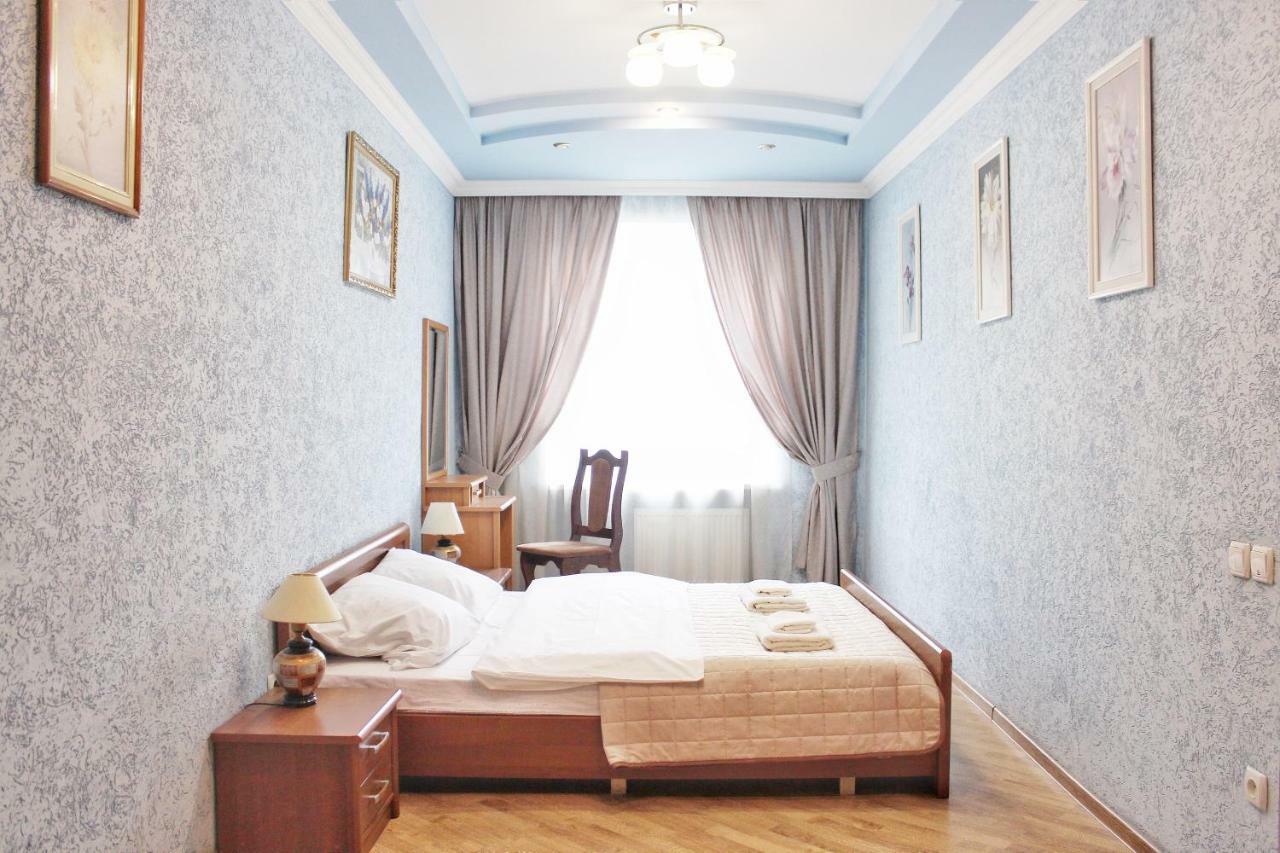 Квартира В Центрі Львова Вулиця Міцкевича 5, Простора З Гарним Видом На Місто Eksteriør bilde