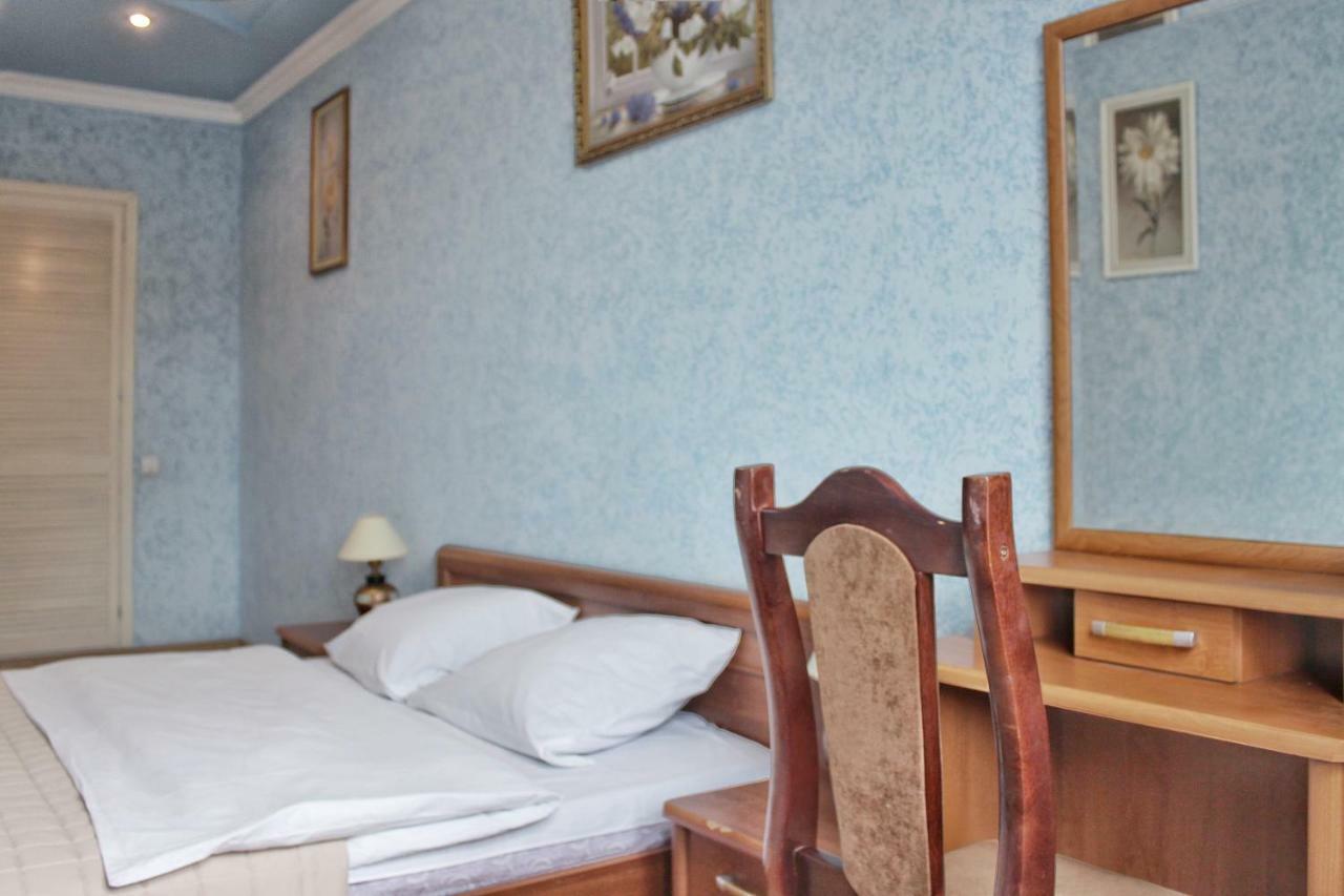 Квартира В Центрі Львова Вулиця Міцкевича 5, Простора З Гарним Видом На Місто Eksteriør bilde